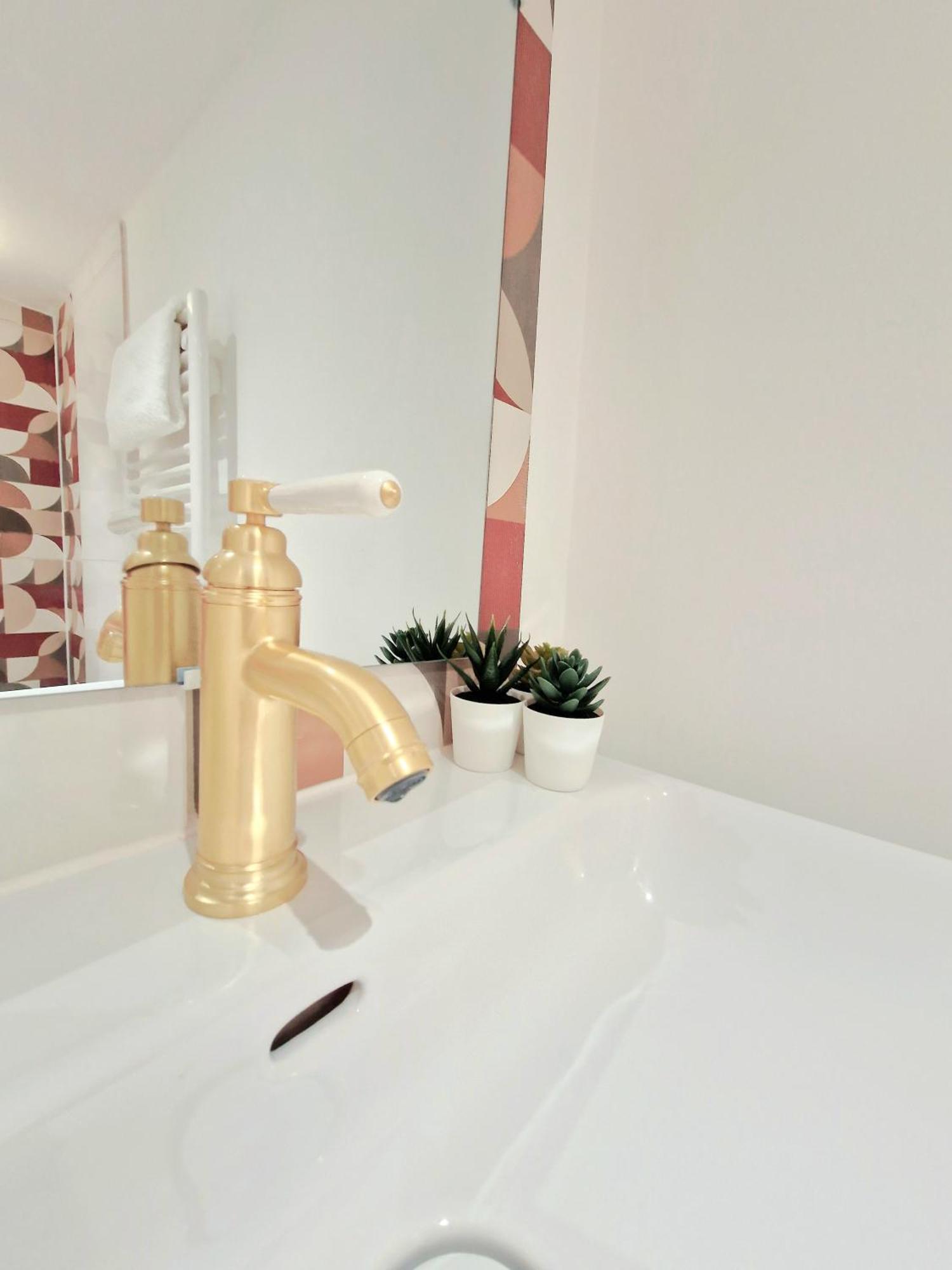 L'Elementaire, Appartement Chic Et Central مُلووز المظهر الخارجي الصورة